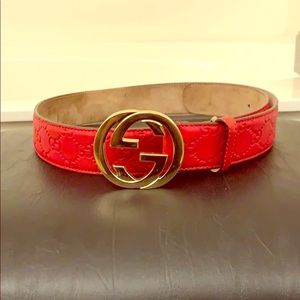 AUTHENTIC Women’s Gucci Belt